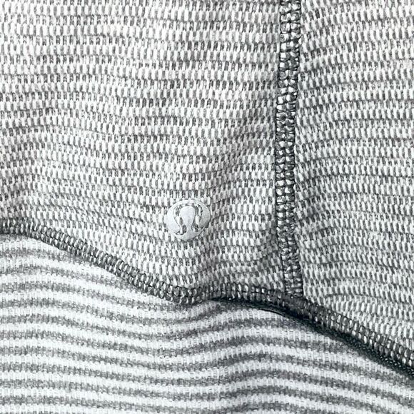 Lululemon Think Fast Pullover - size 8 - Picture 5 of 11